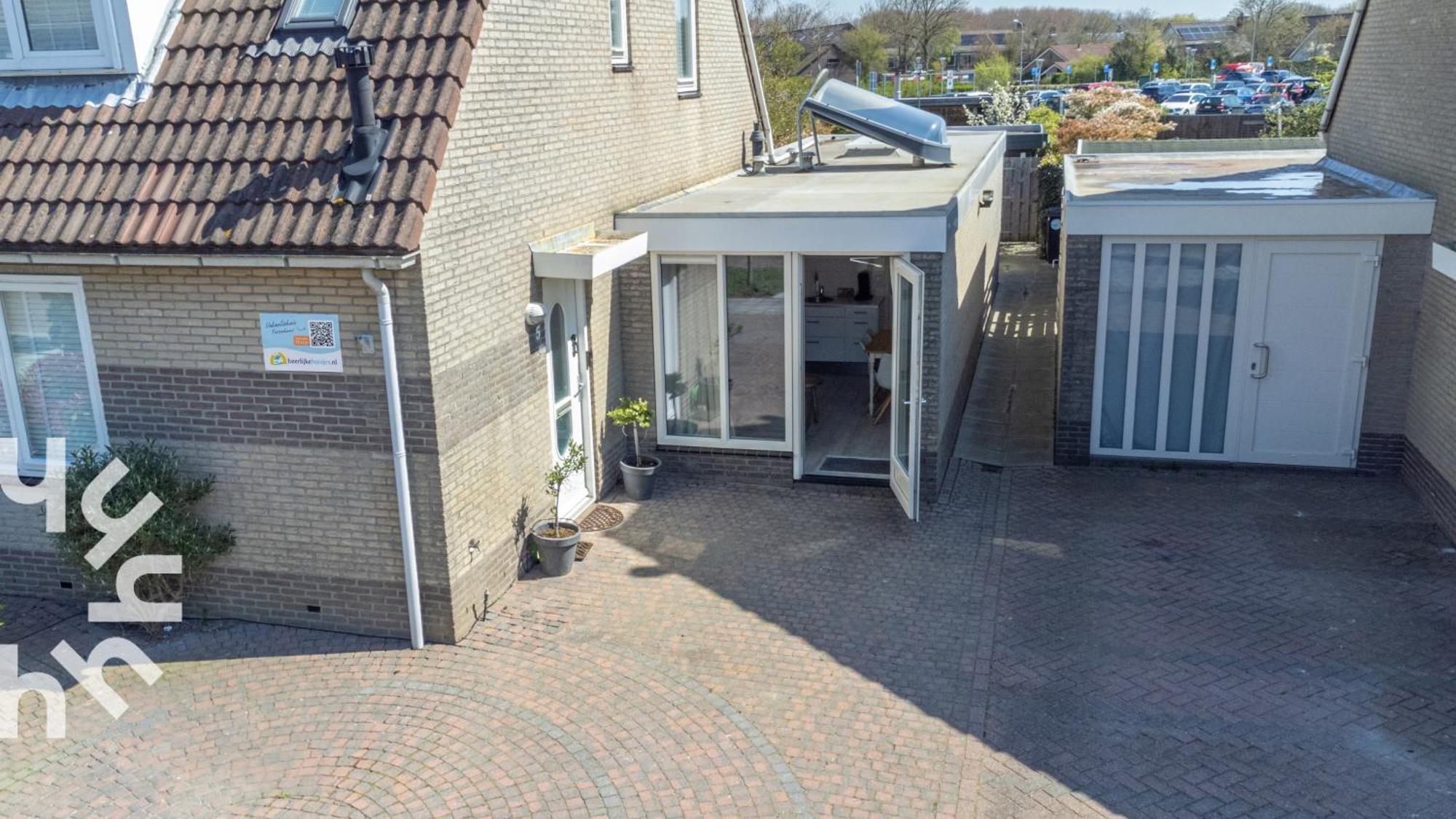 Fijne Vakantiewoning In Domburg Op Loopafstand Strand En Centrum Met Parkeerplaats Esterno foto